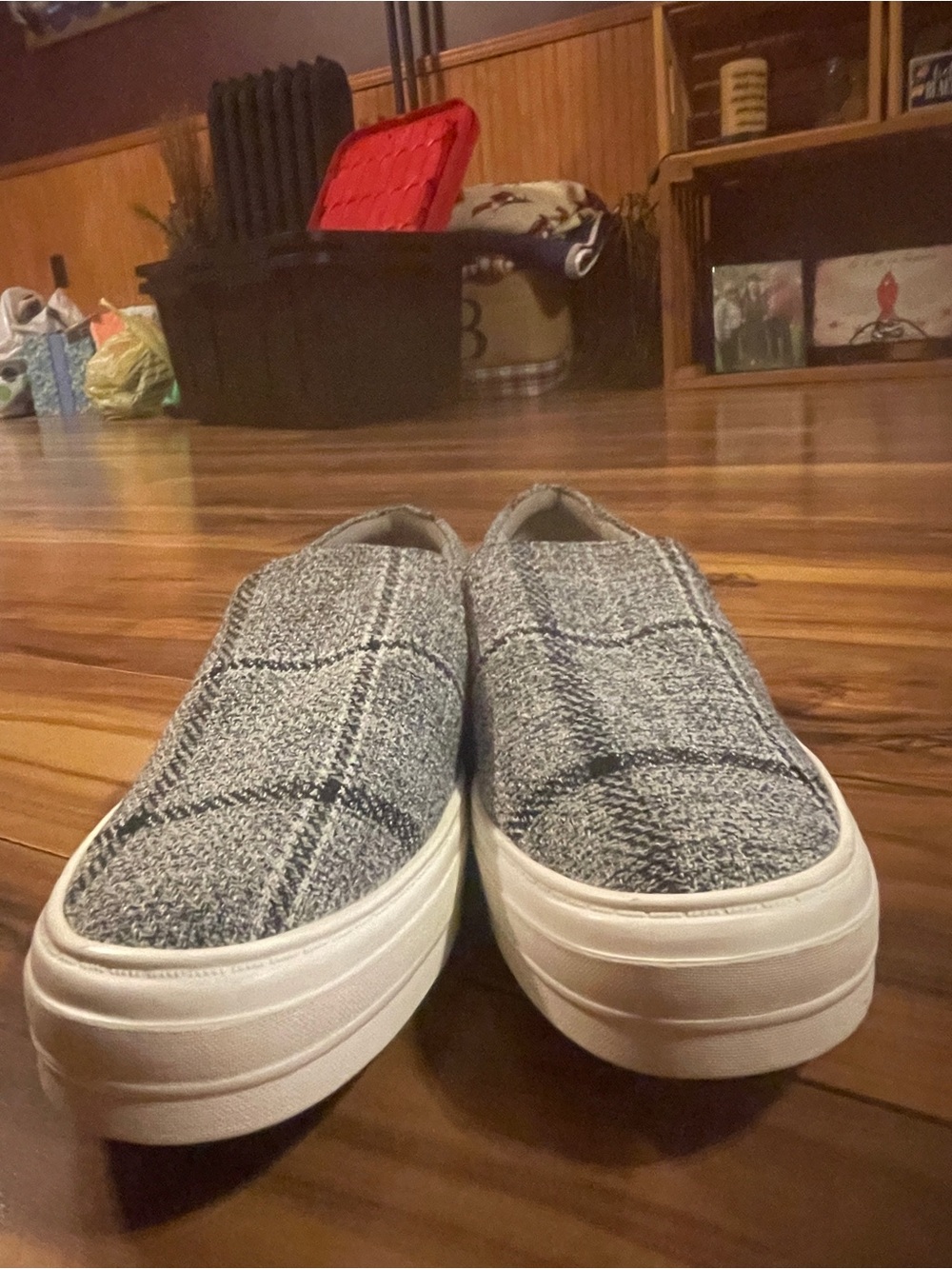 9 W (Nine West) Grey Plaid Slip-On Loafers with Cushioned Insole Womens sz 8.5 - Picture 7 of 8
